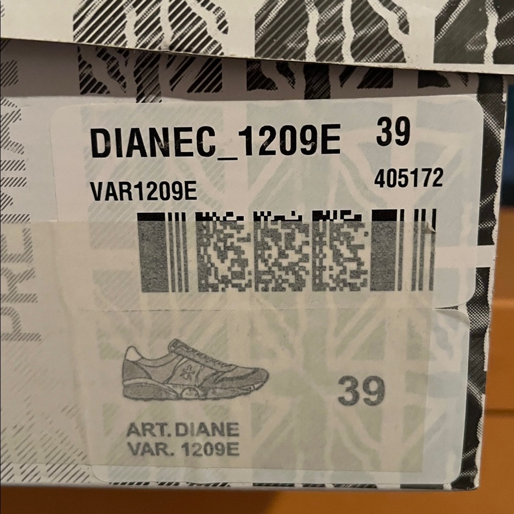 Premiará. Purchased in Italy. One less than five times. - Picture 5 of 5